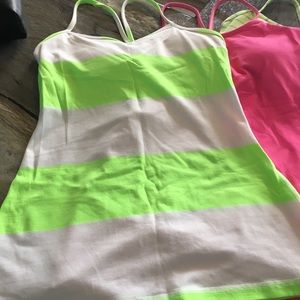 Lulu lemon tanks